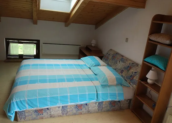 شقة Lapanja Slap ob Idrijci